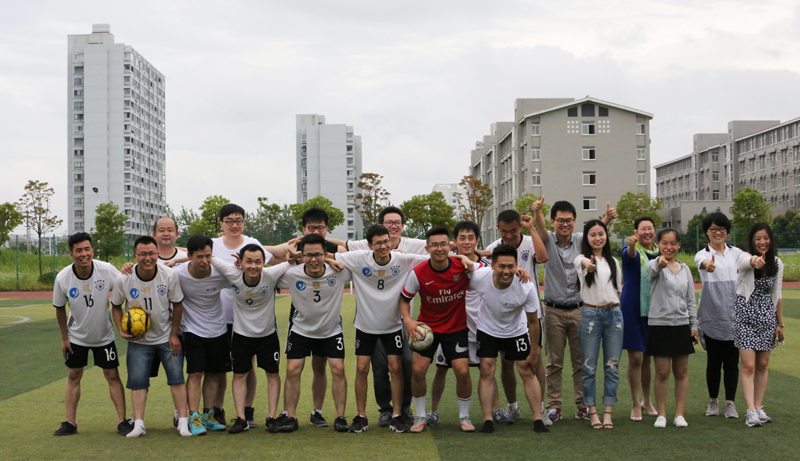 suncitygroup太阳集团健儿挥洒汗水 绿茵场上英姿飒爽