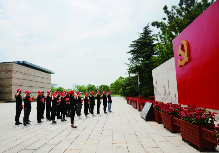 上海证券报：用&ldquo;红色引擎&rdquo;助推绿色发展